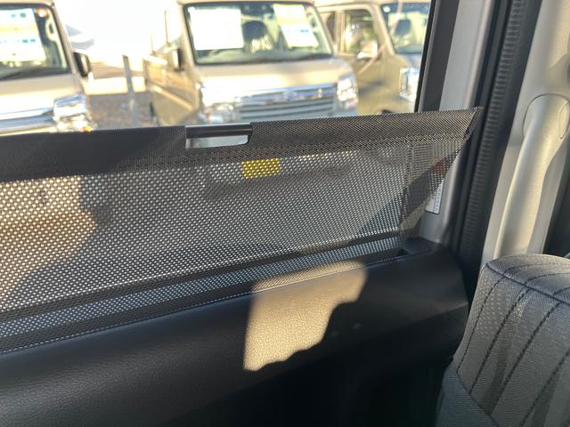 ソリオ ハイブリッドＭＺ　マイナー後モデル　メーカーオプションスズキコネクト全方位９型Ｂｌｕｅｔｏｏｔ地デジナビ付　　両側オートスライドドア　スズキセーフティサポート　ＬＥＤ　シートヒーター　メーカー保証（16枚目）