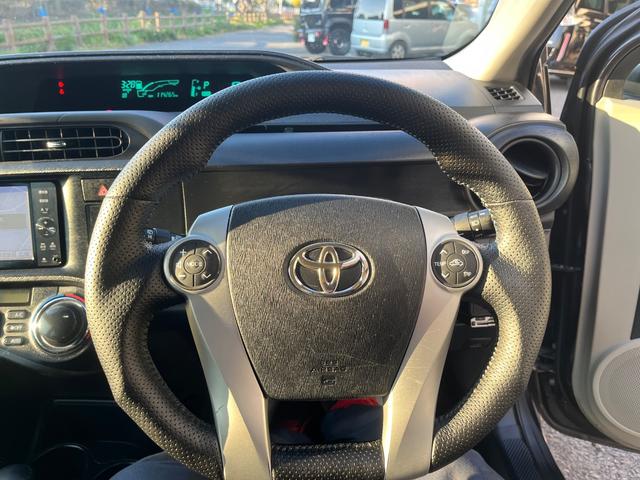 アクア S フロントグリル エアロ TRDアルミホイール センターマフラー レザーシートカバー Bluetoothフルセグ地デジナビ バックカメラ スマートキー 保証付き(14枚目)