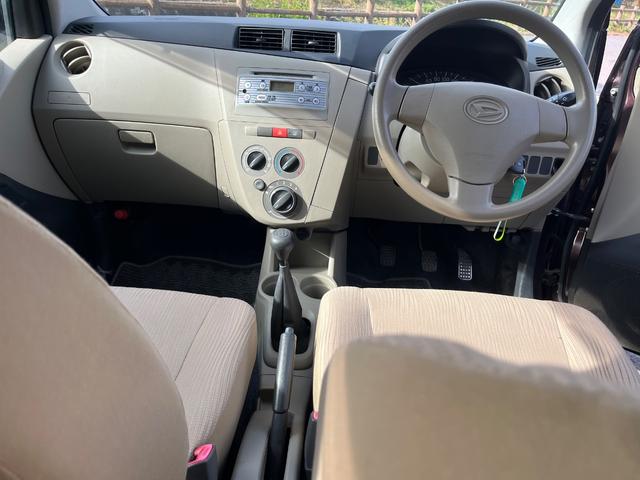 ミラ Ｘスペシャル　５速マニュアル車　５ドア　キーレス　ＣＤオーディオ　禁煙車　保証付き（7枚目）