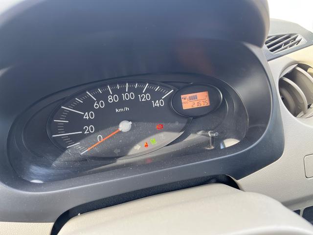 ミラ Ｘスペシャル　５速マニュアル車　５ドア　キーレス　ＣＤオーディオ　禁煙車　保証付き（10枚目）