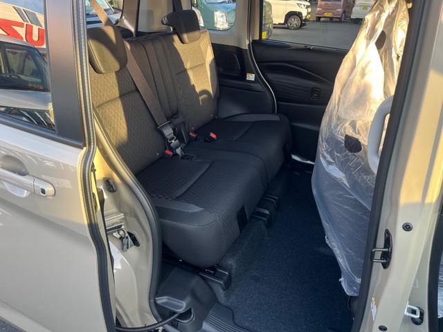 ソリオバンディット ハイブリッドＭＶ　メーカーオプションスズキコネクト全方位９型Ｂｌｕｅｔｏｏｔ地デジナビ　　両側オートスライドドア　スズキセーフティサポート　ＬＥＤヘッドライト　シートヒーター　メーカー保証付（14枚目）