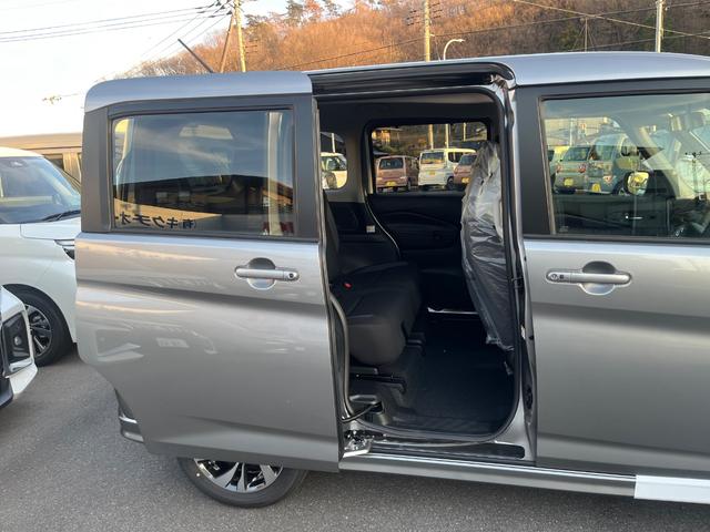 ソリオバンディット ハイブリッドＭＶ　メーカーオプションスズキコネクト全方位９型Ｂｌｕｅｔｏｏｔ地デジナビ　ＣＤ　　ＤＶＤ再生　両側オートスライドドア　スズキセーフティサポート　ＬＥＤヘッドライト　シートヒーター　メーカー保証付（4枚目）