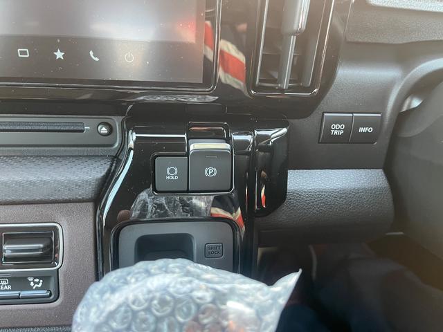 ソリオバンディット ハイブリッドＭＶ　メーカーオプションスズキコネクト全方位９型Ｂｌｕｅｔｏｏｔ地デジナビ　ＣＤ　　ＤＶＤ再生　両側オートスライドドア　スズキセーフティサポート　ＬＥＤヘッドライト　シートヒーター　メーカー保証付（10枚目）