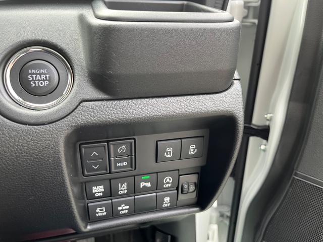 ソリオ ハイブリッドＭＺ　４ＷＤ　マイナー後モデル　メーカーオプションスズキコネクト全方位９型Ｂｌｕｅｔｏｏｔ地デジナビ付登録済み未使用車　両側オートスライドドア　スズキセーフティサポート　ＬＥＤ　シートヒーター　メーカー保証（8枚目）