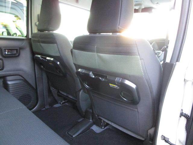 ハスラー タフワイルドターボ 3型 LEDヘッドランプ ルーフレール スズキセーフティーサポート 後退時ブレーキサポート LEDヘッドランプ LEDフロントフォグランプ 本革巻ステアリングホイール フルオートエアコン【ナノイーX搭載】 タフワイルド専用フロントグリル(57枚目)