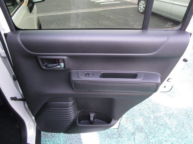 ハスラー タフワイルドターボ 3型 LEDヘッドランプ ルーフレール スズキセーフティーサポート 後退時ブレーキサポート LEDヘッドランプ LEDフロントフォグランプ 本革巻ステアリングホイール フルオートエアコン【ナノイーX搭載】 タフワイルド専用フロントグリル(62枚目)