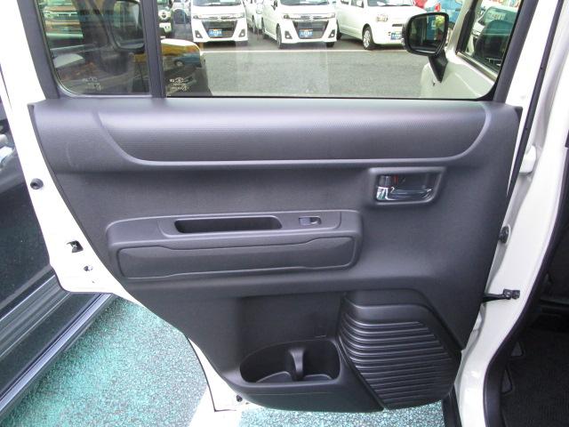 ハスラー タフワイルドターボ 3型 LEDヘッドランプ ルーフレール スズキセーフティーサポート 後退時ブレーキサポート LEDヘッドランプ LEDフロントフォグランプ 本革巻ステアリングホイール フルオートエアコン【ナノイーX搭載】 タフワイルド専用フロントグリル(63枚目)