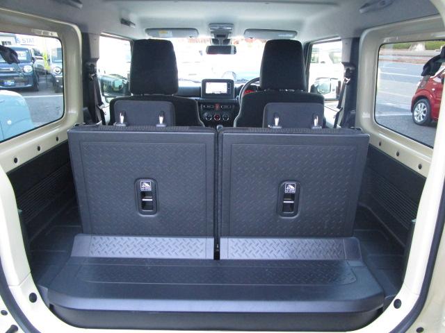 ジムニー ＸＣ　３型　純正ナビゲーション　４速オートマチック　スズキセーフティーサポート　衝突被害軽減ブレーキ　誤発進抑制機能　運転席・助手席シートヒーター　ステアリングオーディオスイッチ　アダプティブクルーズコントロール（18枚目）