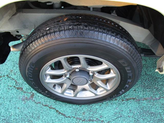 ジムニー ＸＣ　３型　純正ナビゲーション　４速オートマチック　スズキセーフティーサポート　衝突被害軽減ブレーキ　誤発進抑制機能　運転席・助手席シートヒーター　ステアリングオーディオスイッチ　アダプティブクルーズコントロール（22枚目）