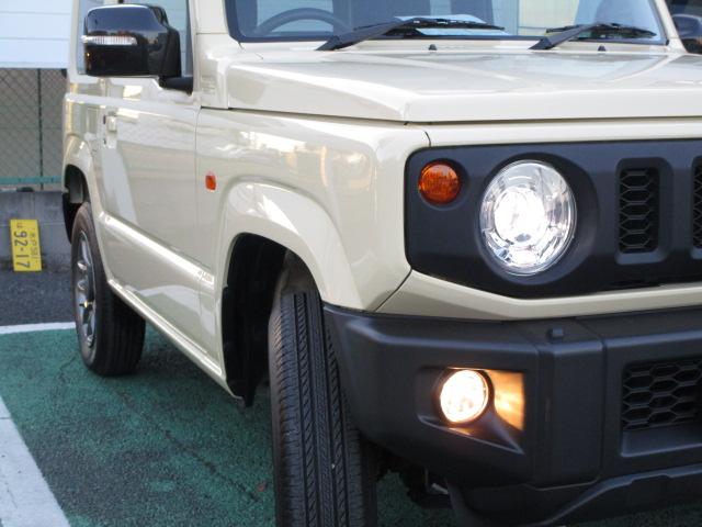 ジムニー ＸＣ　３型　純正ナビゲーション　４速オートマチック　スズキセーフティーサポート　衝突被害軽減ブレーキ　誤発進抑制機能　運転席・助手席シートヒーター　ステアリングオーディオスイッチ　アダプティブクルーズコントロール（23枚目）