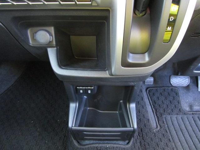 クロスビー ＨＹＢＲＩＤ　ＭＶ　４型　衝突被害軽減ブレーキ　当社試乗車（28枚目）