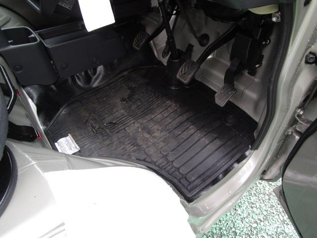 スーパーキャリイ スーパーキャリイ　Ｌ　５型　５速マニュアル　４ＷＤ　スズキセーフティーサポート　衝突被害軽減ブレーキ　誤発進抑制機能　キーレスエントリー　パワーウインドウ（40枚目）