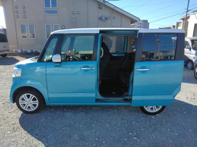 N-BOX 2トーンカラースタイル GターボSSパッケージ スマートキー 両側パワースライドドア ナビ TV バックカメラ ETC 衝突軽減ブレーキ シロ/水色ツートン オートクルーズ(5枚目)