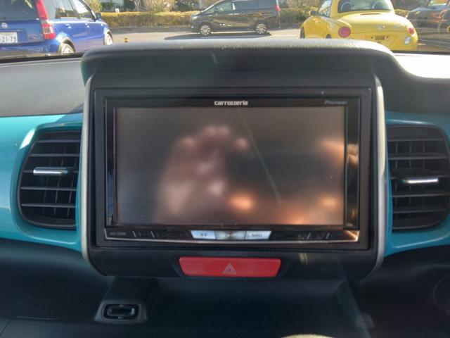 N-BOX 2トーンカラースタイル GターボSSパッケージ スマートキー 両側パワースライドドア ナビ TV バックカメラ ETC 衝突軽減ブレーキ シロ/水色ツートン オートクルーズ(10枚目)