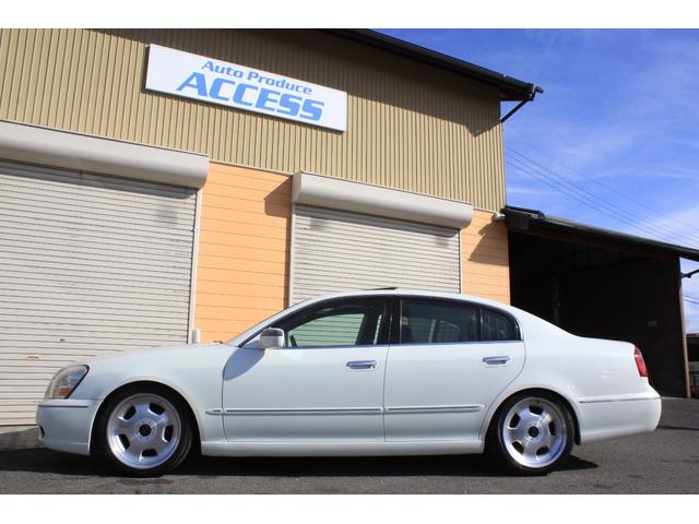 Ｑ４５ ベースグレード　プレミアムパッケージ　ＬＨＤ　ナビ　サンルーフ　レザー　アルミ（8枚目）