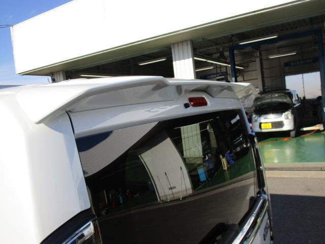 スペーシアカスタム カスタム　ＨＹＢＲＩＤ　ＸＳターボ　アウトレット価格です！ルーフ凹みの為！（10枚目）
