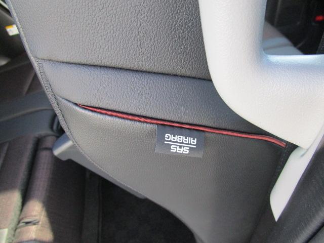 スペーシアカスタム カスタム　ＨＹＢＲＩＤ　ＸＳターボ　アウトレット価格です！ルーフ凹みの為！（38枚目）