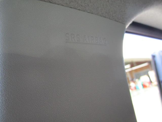 スペーシアカスタム カスタム　ＨＹＢＲＩＤ　ＸＳターボ　アウトレット価格です！ルーフ凹みの為！（39枚目）