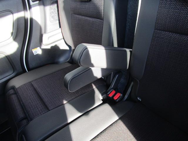 スペーシアカスタム カスタム　ＨＹＢＲＩＤ　ＸＳターボ　アウトレット価格です！ルーフ凹みの為！（76枚目）