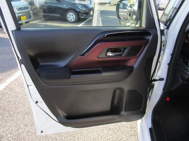 スペーシアカスタム カスタム　ＨＹＢＲＩＤ　ＸＳターボ　アウトレット価格です！ルーフ凹みの為！（80枚目）