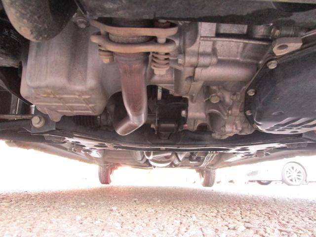 アルト Ｌ　３型　前後ブレーキサポート　オートマチックハイビーム　ＣＤステレオ　シートヒーター　エアコン　パワステ　パワーウィンドウ　キーレスエントリー　横滑り防止装置　ＡＢＳ　エアバッグ（9枚目）