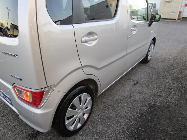 ワゴンＲ ＨＹＢＲＩＤ　ＦＸ－Ｓ　アダプティブクルーズコントロール　前後ブレーキサポート　アダプティブクルーズコントロール　スマートキー　オートライト　オートハイビーム　シートヒーター　オートエアコン　サイドエアバッグ　カーテンエアバッグ（17枚目）