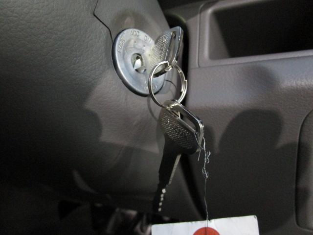 エブリイ ＰＡ　６型　マニュアル５速　前後ブレーキサポート　横滑り防止装置　オートライト　オートハイビーム（34枚目）