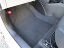 助手席足元スペース