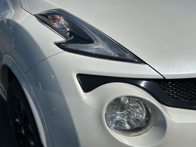 ジューク １５ＲＸ　Ｖセレクション　スタイル　ニスモ　ＥＴＣ　全周囲カメラ　レーンアシスト　衝突被害軽減システム　ナビ　ＴＶ　オートライト　アルミホイール　スマートキー　アイドリングストップ　電動格納ミラー　ＣＶＴ　盗難防止システム　衝突安全ボディ　ＣＤ（33枚目）