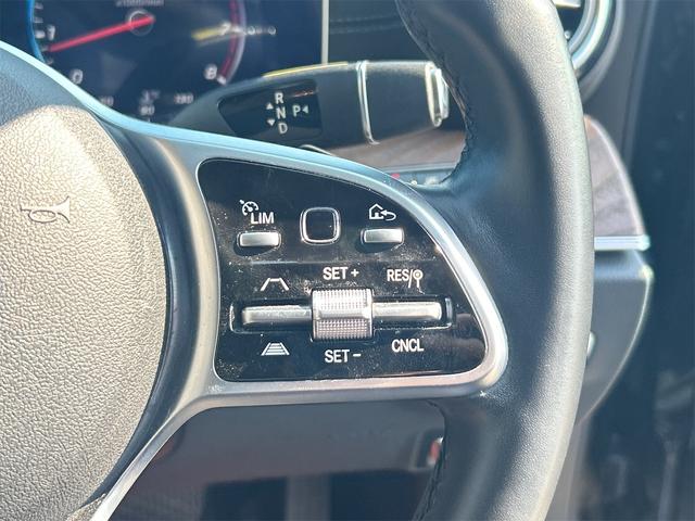 Ｅクラス Ｅ４５０　４マチック　エクスクルーシブ　４ＷＤ　ＥＴＣ　全周囲カメラ　ナビ　ＴＶ　クリアランスソナー　オートクルーズコントロール　レーンアシスト　衝突被害軽減システム　ＡＴ　オートライト　ＬＥＤヘッドランプ　スマートキー（35枚目）