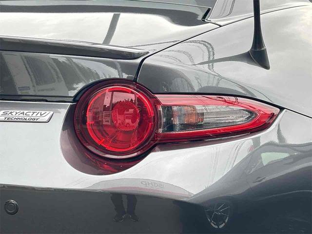 ロードスターＲＦ ＲＳ　オープンカー　バックカメラ　ナビ　クリアランスソナー　オートクルーズコントロール　レーンアシスト　衝突被害軽減システム　オートライト　ＬＥＤヘッドランプ　ＭＴ　スマートキー　シートヒーター（26枚目）