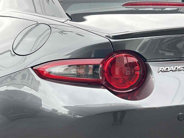 ロードスターＲＦ ＲＳ　オープンカー　バックカメラ　ナビ　クリアランスソナー　オートクルーズコントロール　レーンアシスト　衝突被害軽減システム　オートライト　ＬＥＤヘッドランプ　ＭＴ　スマートキー　シートヒーター（27枚目）