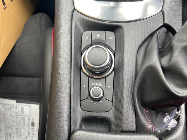 ロードスターＲＦ ＲＳ　オープンカー　バックカメラ　ナビ　クリアランスソナー　オートクルーズコントロール　レーンアシスト　衝突被害軽減システム　オートライト　ＬＥＤヘッドランプ　ＭＴ　スマートキー　シートヒーター（39枚目）