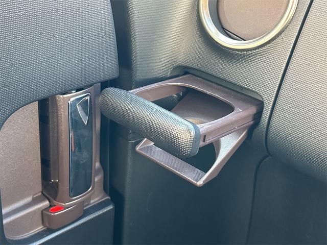 スペイド Ｆ　ＥＴＣ　バックカメラ　レーンアシスト　衝突被害軽減システム　電動スライドドア　オートマチックハイビーム　オートライト　スマートキー　アイドリングストップ　電動格納ミラー　ウォークスルー　ＣＶＴ（36枚目）