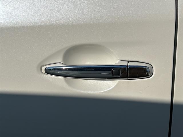 アルファード 240S 4WD ETC バックカメラ ナビ TV クリアランスソナー 両側電動スライドドア オートライト HID スマートキー 電動格納ミラー 後席モニター CVT アルミホイール CD DVD再生 USB(25枚目)