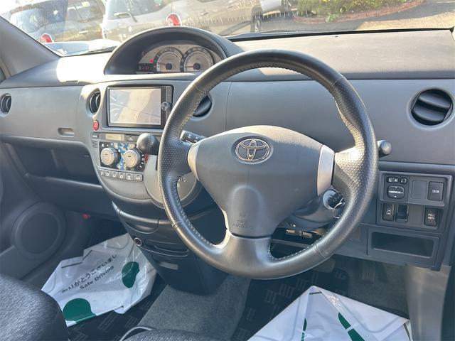 シエンタ DICEリミテッド ETC ナビ TV 両側スライド・片側電動 HID キーレスエントリー 電動格納ミラー 3列シート CVT CD DVD再生 Bluetooth 衝突安全ボディ ABS エアコン パワーステアリング(25枚目)