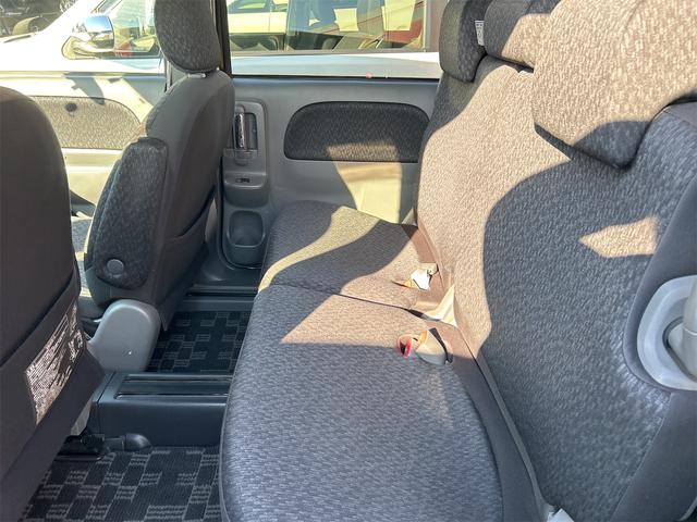 シエンタ DICEリミテッド ETC ナビ TV 両側スライド・片側電動 HID キーレスエントリー 電動格納ミラー 3列シート CVT CD DVD再生 Bluetooth 衝突安全ボディ ABS エアコン パワーステアリング(26枚目)