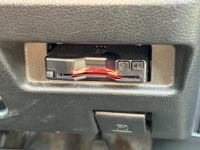 スペーシアカスタム ハイブリッドＧＳ　ＥＴＣ　両側電動スライドドア　ナビ　ＴＶ　クリアランスソナー　オートクルーズコントロール　レーンアシスト　衝突被害軽減システム　オートライト　ＬＥＤヘッドランプ　スマートキー　アイドリングストップ（13枚目）