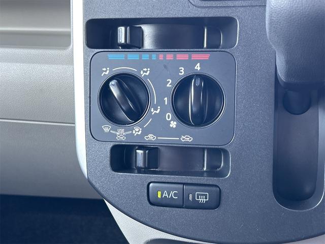 タント Ｌ　ＥＴＣ　ナビ　ＴＶ　アイドリングストップ　電動格納ミラー　ベンチシート　ＣＶＴ　盗難防止システム　ＡＢＳ　ＥＳＣ　ＣＤ　ＤＶＤ再生　ＵＳＢ　Ｂｌｕｅｔｏｏｔｈ　衝突安全ボディ　エアコン（7枚目）