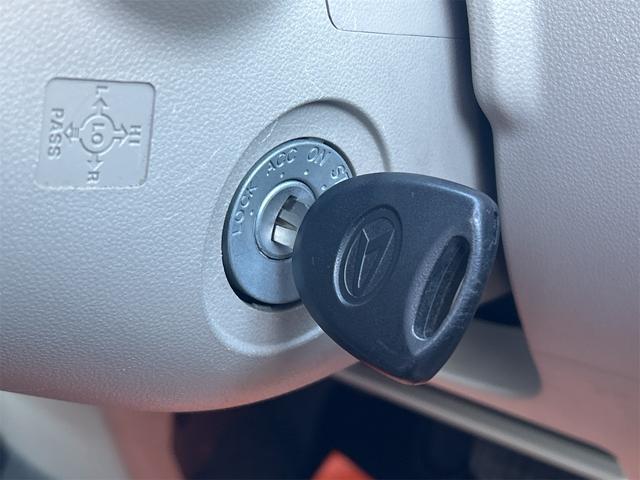 タント Ｌ　ＥＴＣ　ナビ　ＴＶ　アイドリングストップ　電動格納ミラー　ベンチシート　ＣＶＴ　盗難防止システム　ＡＢＳ　ＥＳＣ　ＣＤ　ＤＶＤ再生　ＵＳＢ　Ｂｌｕｅｔｏｏｔｈ　衝突安全ボディ　エアコン（11枚目）