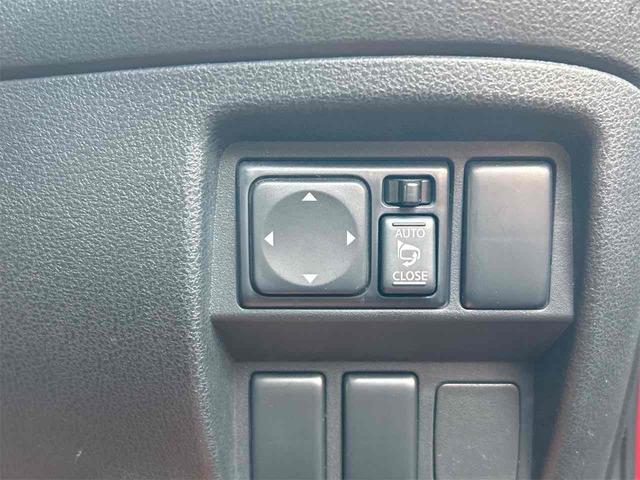 ジューク 15RX タイプV ETC バックカメラ ナビ TV オートライト アルミホイール スマートキー 電動格納ミラー CVT 盗難防止システム 衝突安全ボディ CD Bluetooth ABS エアコン パワーステアリング(10枚目)