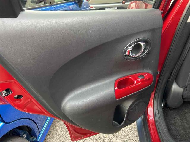 ジューク 15RX タイプV ETC バックカメラ ナビ TV オートライト アルミホイール スマートキー 電動格納ミラー CVT 盗難防止システム 衝突安全ボディ CD Bluetooth ABS エアコン パワーステアリング(28枚目)