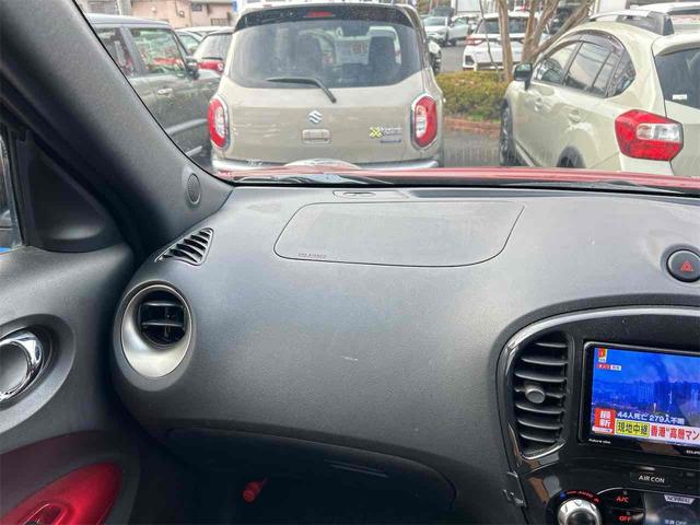 ジューク 15RX タイプV ETC バックカメラ ナビ TV オートライト アルミホイール スマートキー 電動格納ミラー CVT 盗難防止システム 衝突安全ボディ CD Bluetooth ABS エアコン パワーステアリング(37枚目)