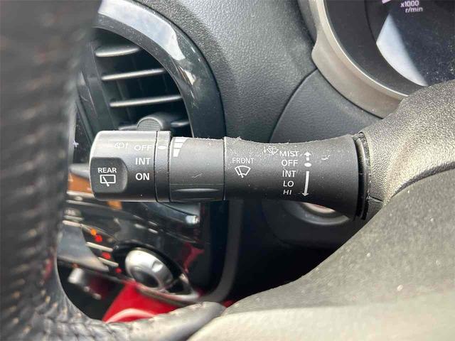 ジューク 15RX タイプV ETC バックカメラ ナビ TV オートライト アルミホイール スマートキー 電動格納ミラー CVT 盗難防止システム 衝突安全ボディ CD Bluetooth ABS エアコン パワーステアリング(43枚目)