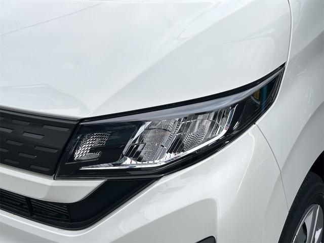 ムーヴ Ｘ　ドライブレコーダー　両側スライド・片側電動　クリアランスソナー　衝突被害軽減システム　オートライト　ＬＥＤヘッドランプ　スマートキー　アイドリングストップ　電動格納ミラー　ベンチシート（17枚目）