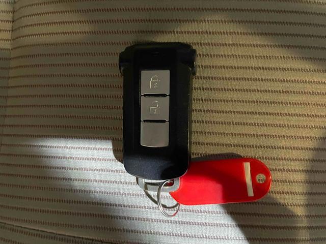 デイズルークス ETC 全周囲カメラ 両側スライド・片側電動 ナビ TV 衝突被害軽減システム スマートキー アイドリングストップ 電動格納ミラー ベンチシート CVT ABS ESC ミュージックプレイヤー接続可(12枚目)