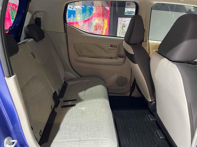 デイズ Ｘ　ドライブレコーダー　バックカメラ　スマートキー　アイドリングストップ　電動格納ミラー　ベンチシート　ＣＶＴ　ＡＢＳ　ＣＤ　ミュージックプレイヤー接続可　アルミホイール　エアコン　パワーステアリング（9枚目）