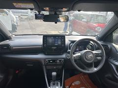 毎回座るフロントシート。運転席は必ず使用する部分ですので、座り心地が重要です！ 2