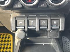 この度は当店のお車をご覧になっていただき、誠にありがとうございます。ぜひじっくりとご検討下さい。気軽にお問合せ・お見積りお待ちしております。 6