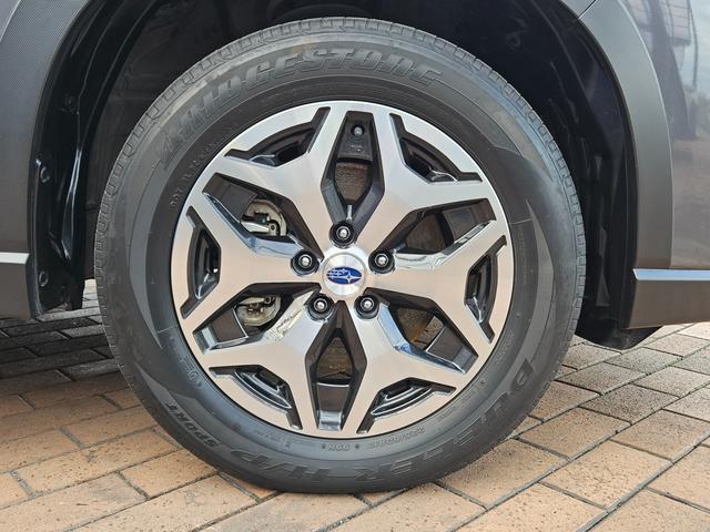 フォレスター ツーリング　アイサイト搭載車　ナビ　ＥＴＣ　ドラレコ（7枚目）